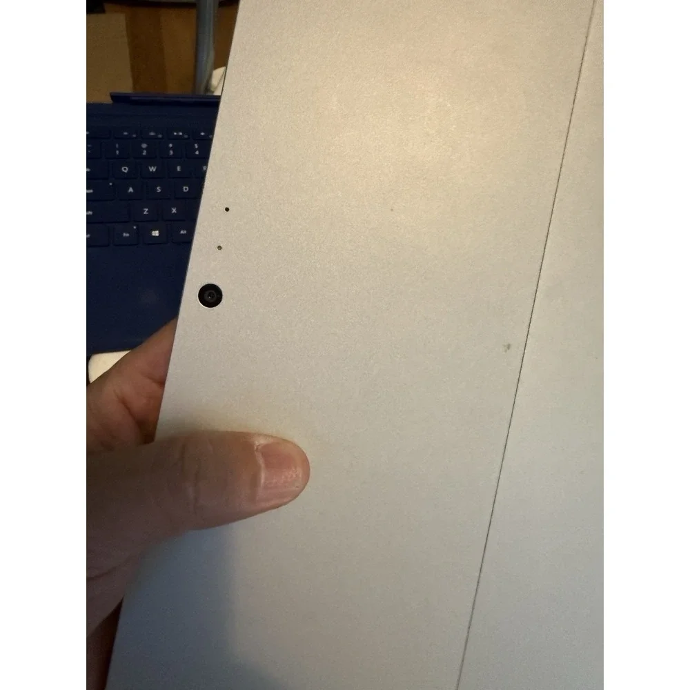 Surface Pro 5 i5-6300U 8GB‎ RAM 256 SSD w/ Keyboard And Box, No Pen